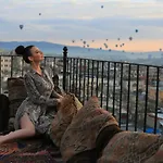 호텔 Palace Cave 2*