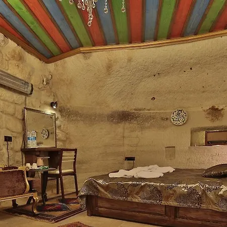 Palace Cave Hotell