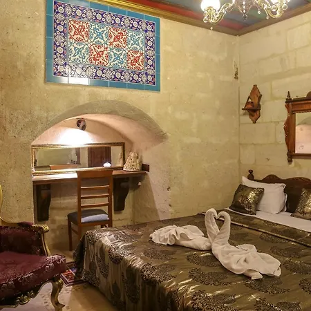 Palace Cave Гореме