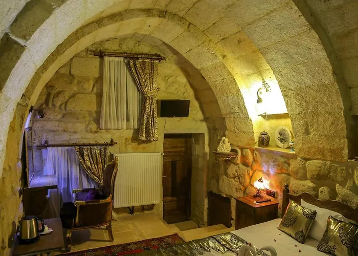 Palace Cave 2* גורמה