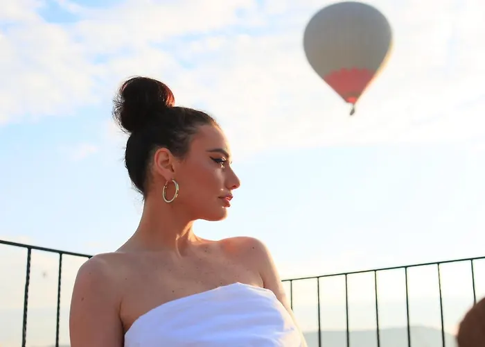 Hotel Palace Cave 2*