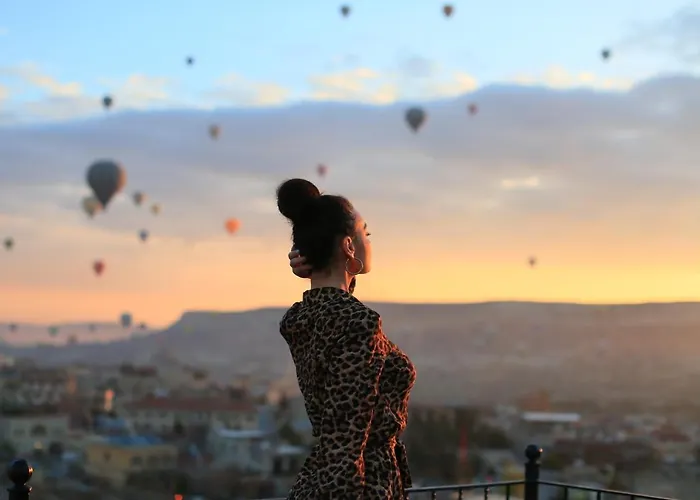 Palace Cave Szálloda Göreme