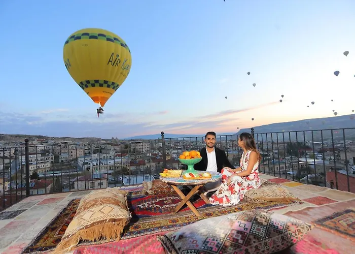 מלון Palace Cave גורמה