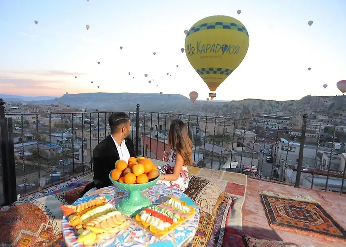 מלון Palace Cave