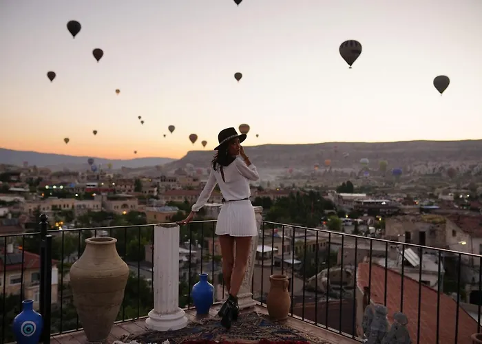 Palace Cave Szálloda 2*